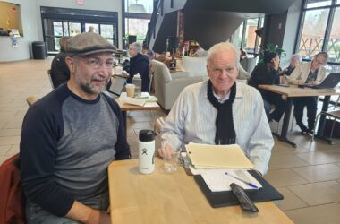 Iyad Khalaf, left, and Dr. Bill Long meet twice a week at Broadway Coffeehouse to practice Arabic (Abbey McDonald/ Salem Reporter)
